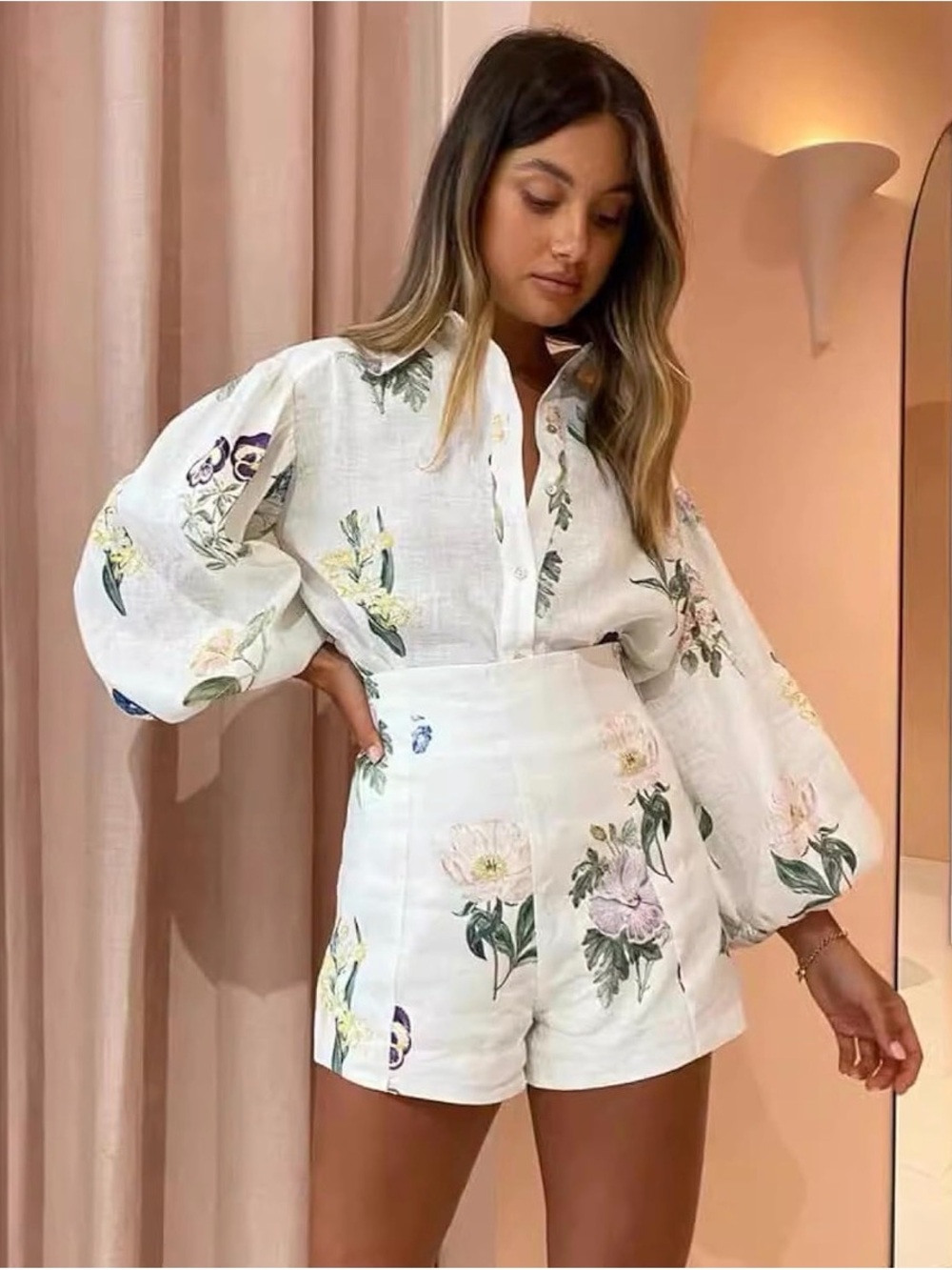 White Floral Puff-Sleeve Blouse & High-Waist Shorts Set Large
